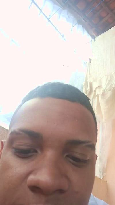 Novinhosacana18 live cam on Cam4