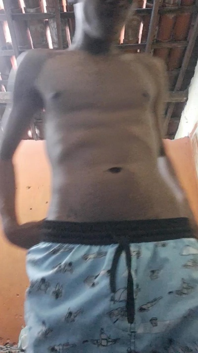 Novinhosacana18 live cam on Cam4