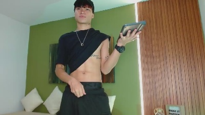 Nox_drakov2 live cam on Cam4