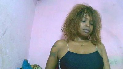 Nrina live cam on Cam4