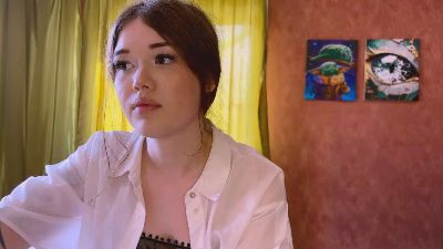 NubiaWininger live cam on Cam4