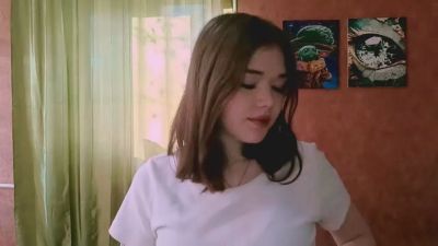NubiaWininger live cam on Cam4