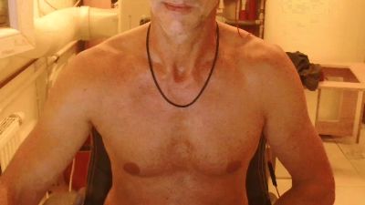 Nudist_Publ live cam on Cam4