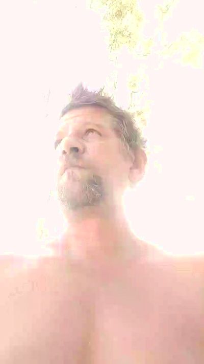 Nudista1984 live cam on Cam4