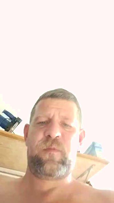 Nudista1984 live cam on Cam4