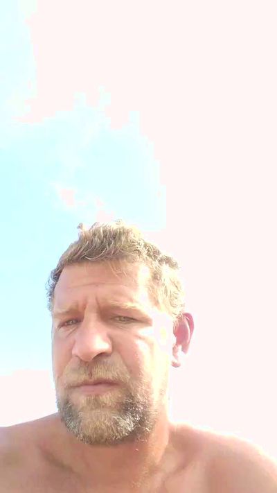 Nudista1984 live cam on Cam4