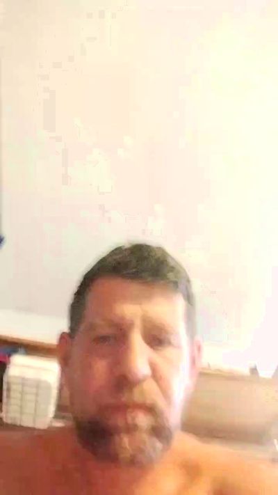 Nudista1984 live cam on Cam4