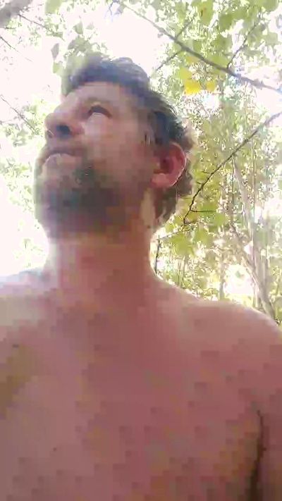 Nudista1984 live cam on Cam4