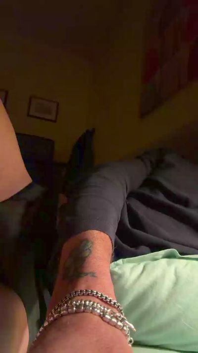 Nudo1974no live cam on Cam4