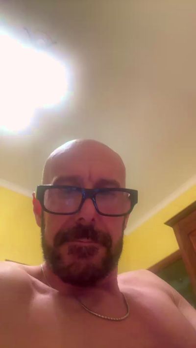Nudo1974no live cam on Cam4