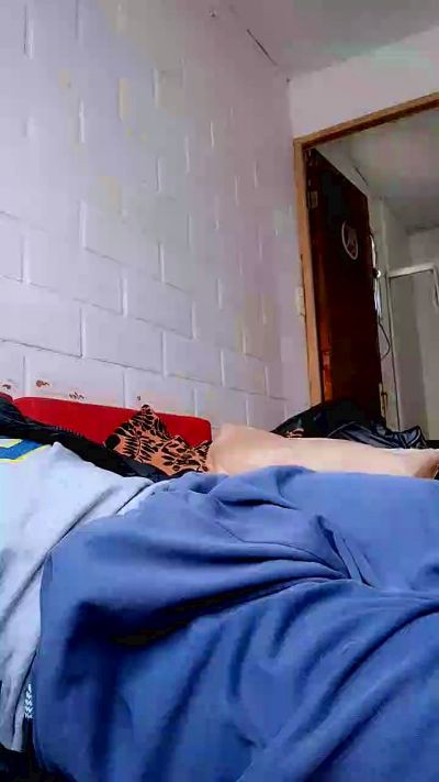 Nuevo69 live cam on Cam4