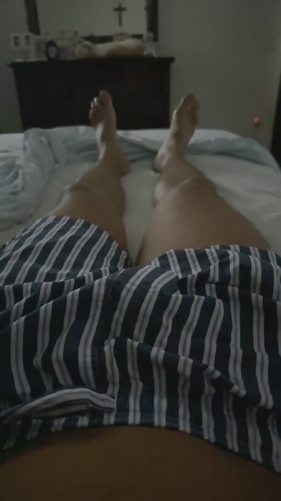 Nuotatore29 live cam on Cam4