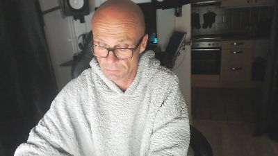 Nupsi live cam on Cam4