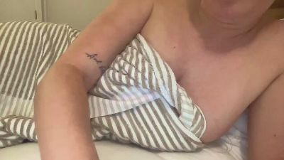 NurseHarrietX live cam on Cam4