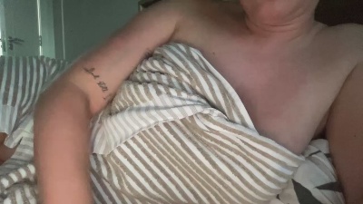 NurseHarrietX live cam on Cam4