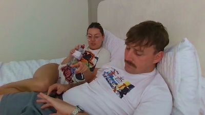 Nursenextdoor live cam on Cam4