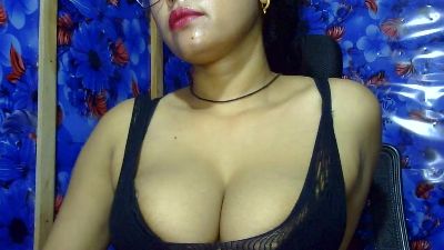 NusratMimi live cam on Cam4
