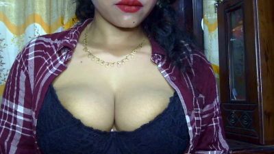 NusratMimi live cam on Cam4