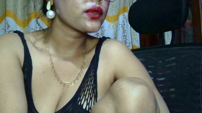 NusratMimi live cam on Cam4