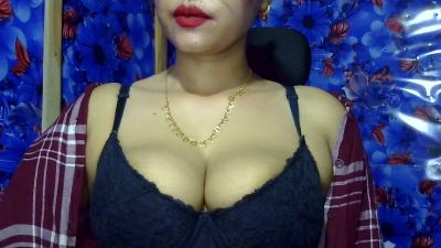 NusratMimi live cam on Cam4