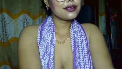 NusratMimi live cam on Cam4