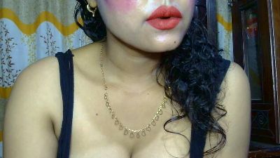 NusratMimi live cam on Cam4