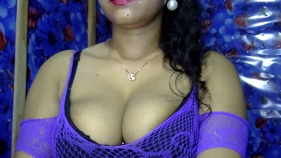 NusratMimi live cam on Cam4