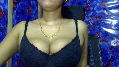NusratMimi live cam on Cam4