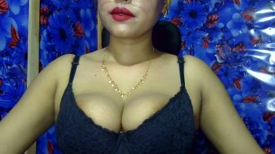 NusratMimi live cam on Cam4