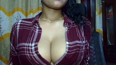 NusratMimi live cam on Cam4