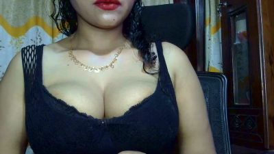 NusratMimi live cam on Cam4