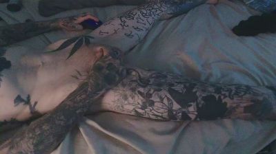 Nvr18 live cam on Cam4