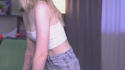 Nyan_kitty live cam on Cam4