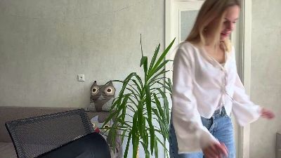 NydiaYauck live cam on Cam4