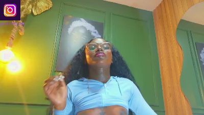 Nyla_carter live cam on Cam4