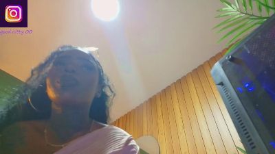 Nyla_carter live cam on Cam4