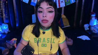 Nyveth live cam on Cam4