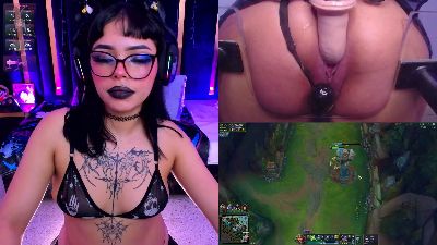 Nyveth live cam on Cam4