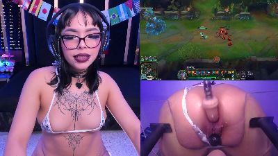 Nyveth live cam on Cam4