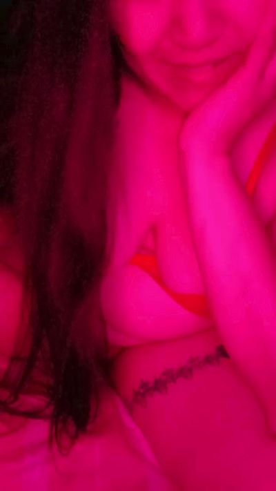 Nyx_Blaze39 live cam on Cam4