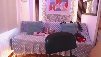 Nyxx_Velariia live cam on Cam4