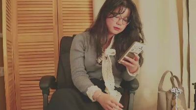Nyxxumi live cam on Cam4