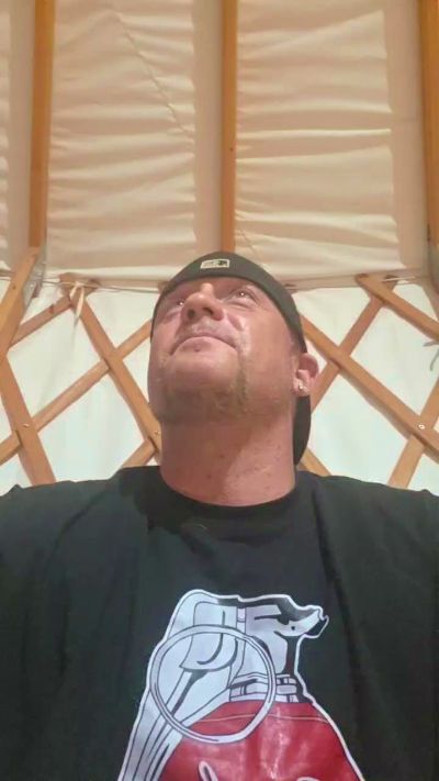 OGTattedRhino69 live cam on Cam4