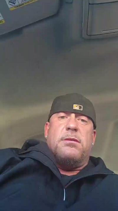 OGTattedRhino69 live cam on Cam4
