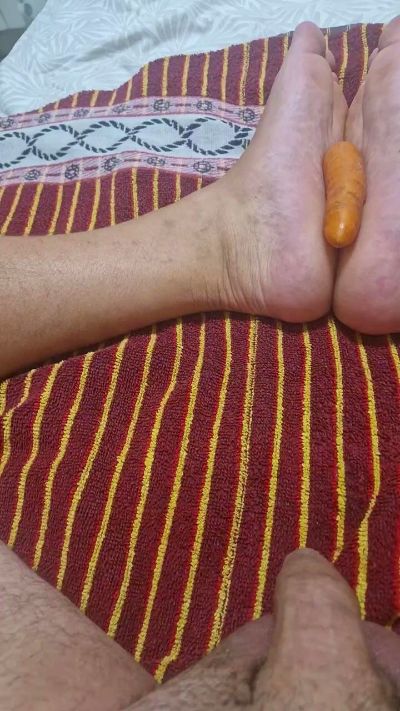 OMM1976 live cam on Cam4