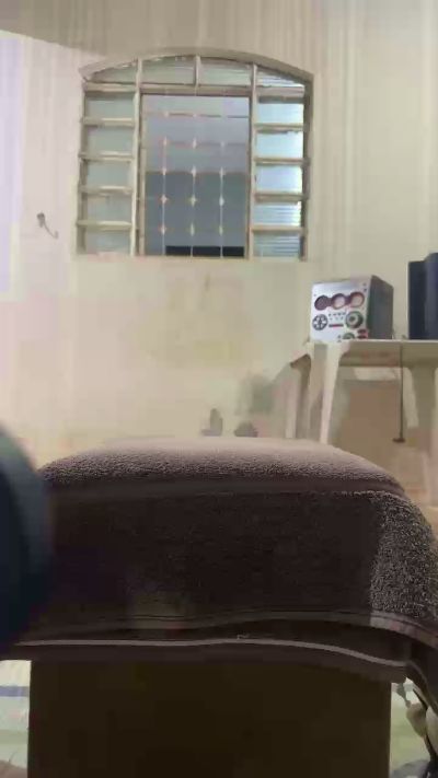 O__pelos_ live cam on Cam4