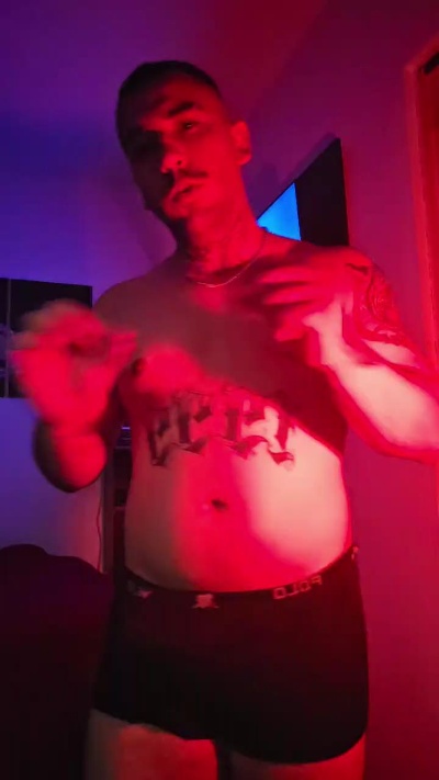 Oblantee99 live cam on Cam4