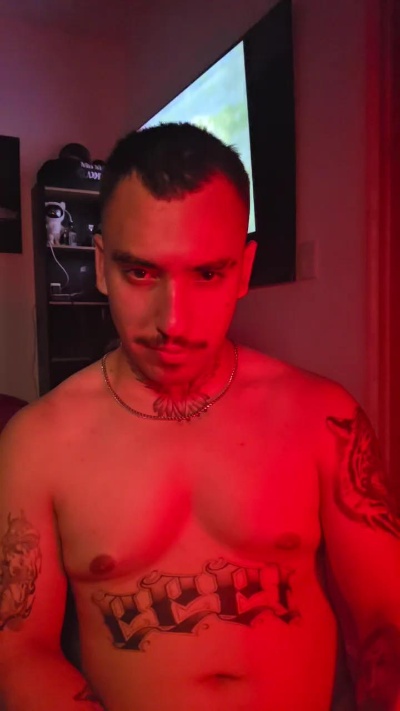 Oblantee99 live cam on Cam4