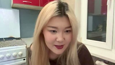OdeliaBigney live cam on Cam4