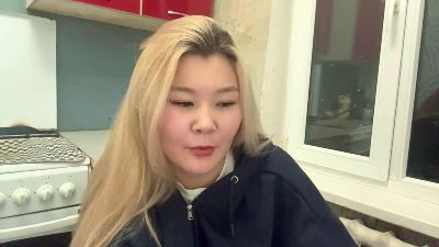 OdeliaBigney live cam on Cam4